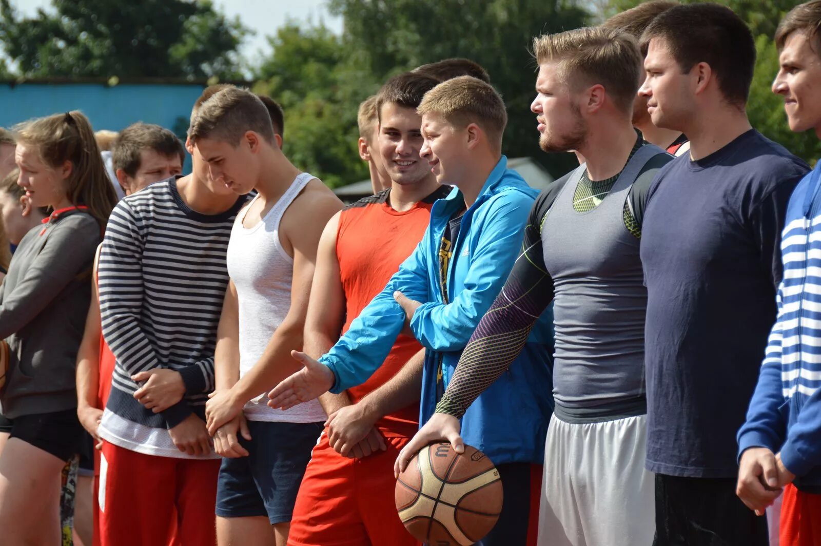 Спортивный выкса. Руководитель спорта выкса. олимп выкса волейбол. выксунец выкса волейбол. кулыгин волейбол выкса.