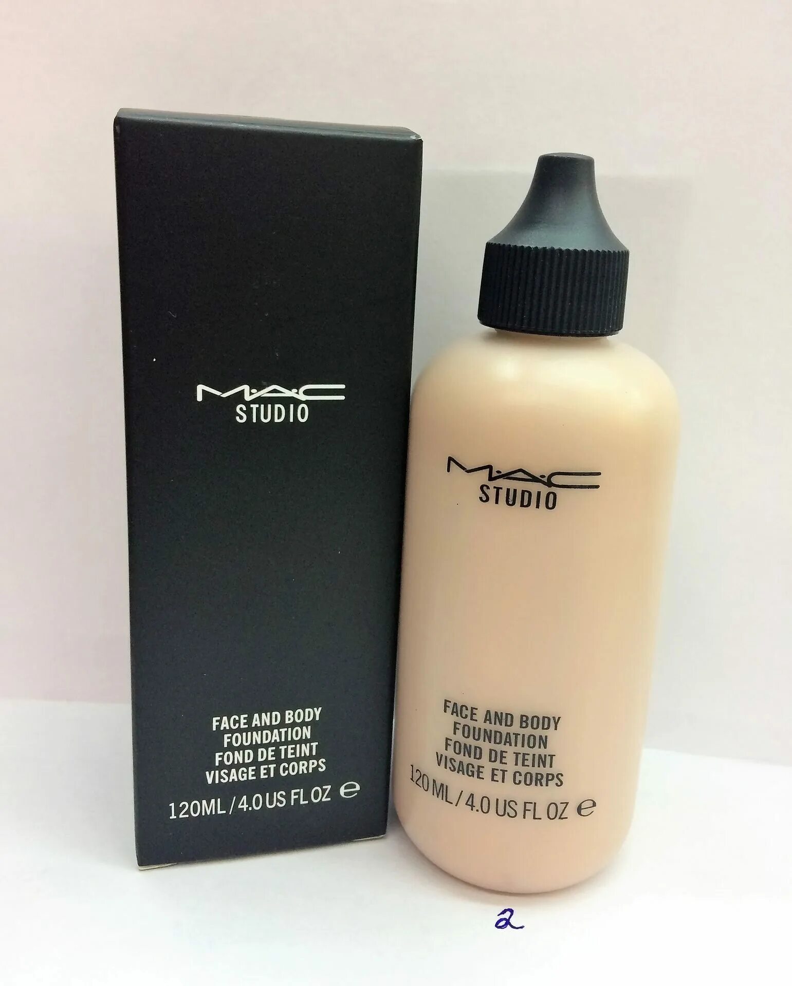 Тональный крем Mac Studio 120ml. Mac Studio тональный крем 120 мл. Mac face and body c2 c3. Тональный крем Mac Studio face and body Foundation. Body 120