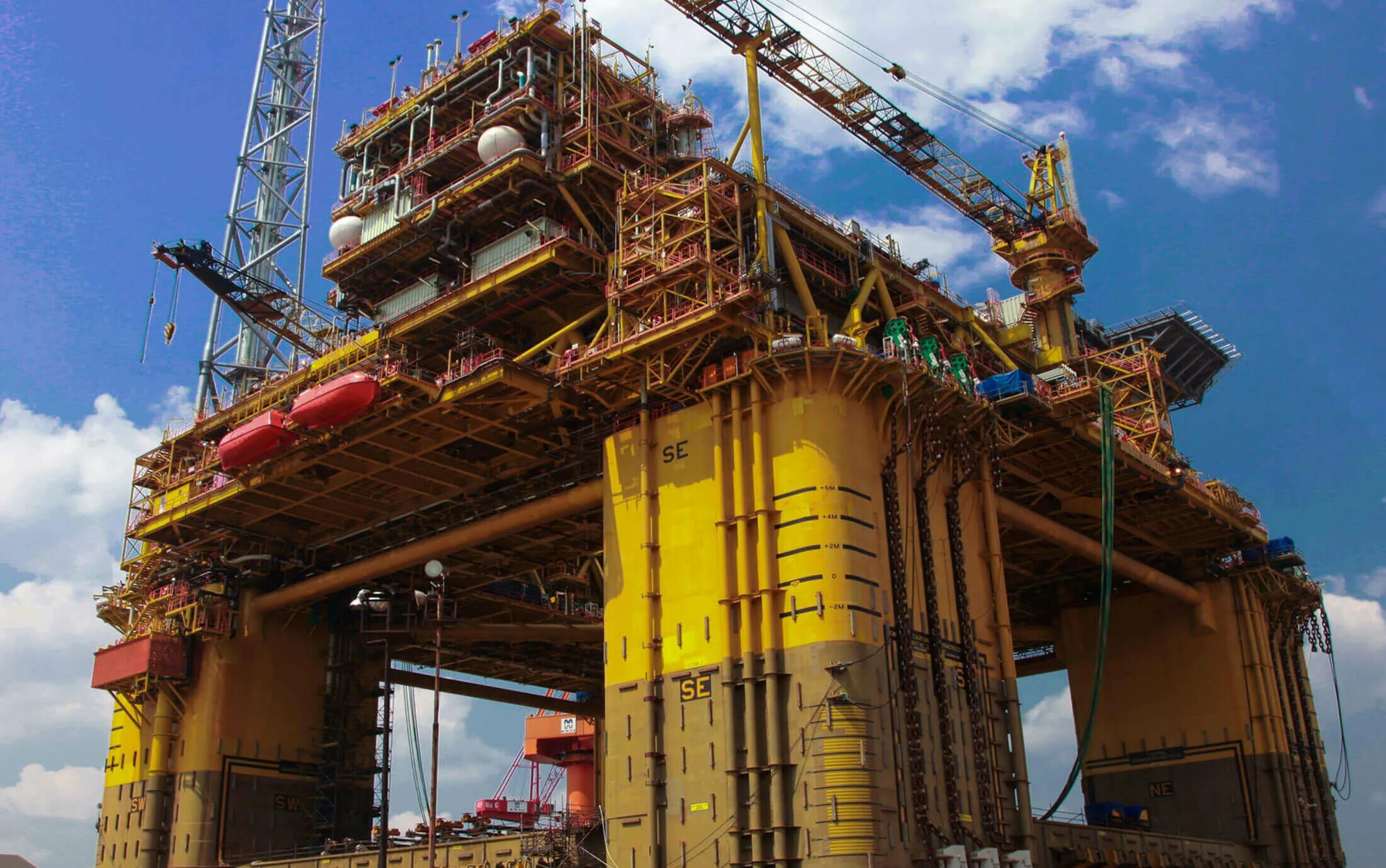 Газогенератор лурги. Super heavy industrial process. Роторный экскаватор ku-800. Heavy engineering. Semi submersible rig.