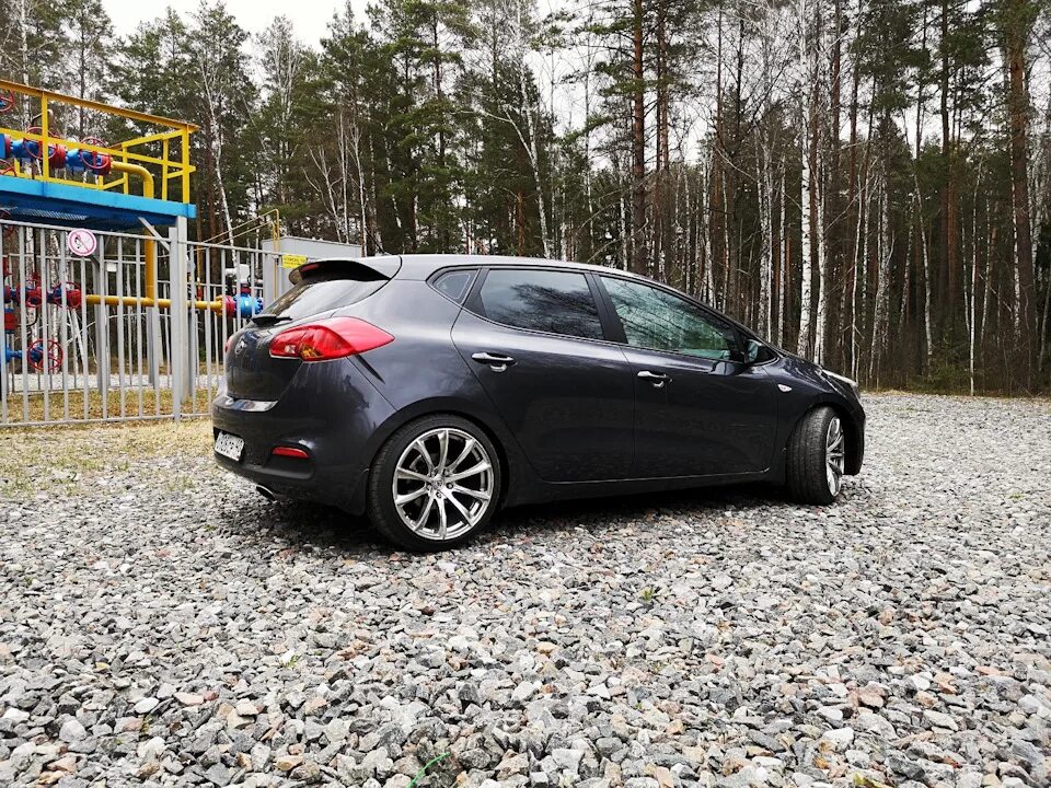 Сид 30. Kia Ceed Технорессор -30. Kia Ceed занижение -30. Занижение Kia Ceed JD. Kia Ceed gt занижение.