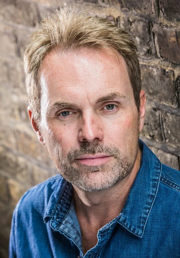 Стив паркер писатель биография. Стив паркер. Стив паркер биография. Стив паркер книги. Стив паркер.