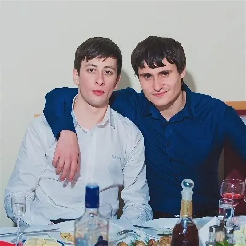 Делов алий