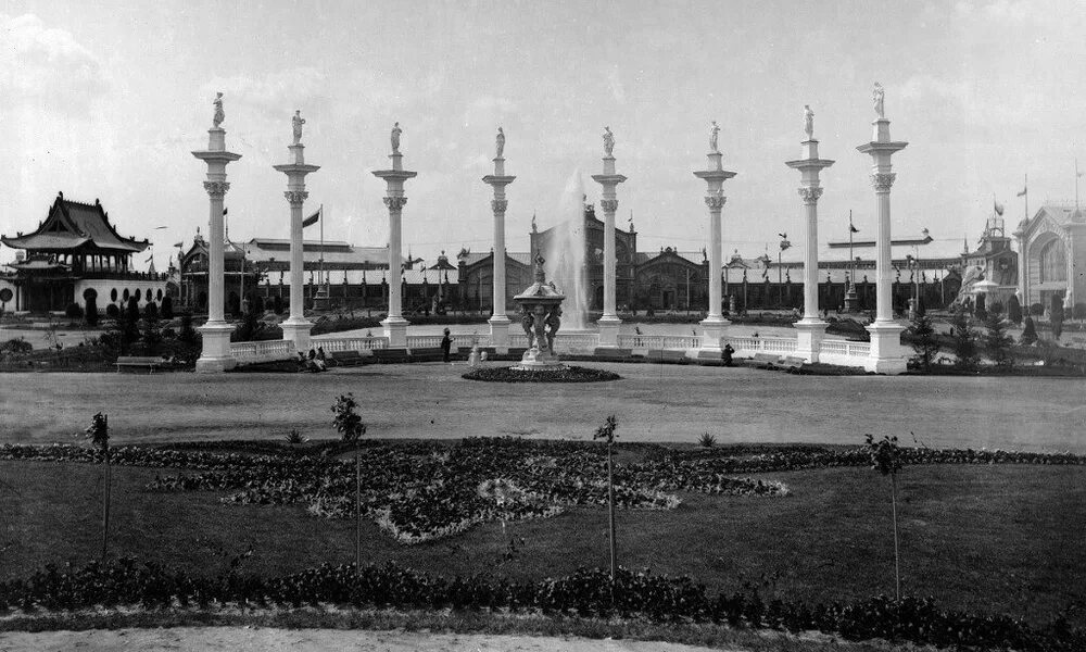 Всероссийская промышленная выставка в нижнем новгороде 1896 год. Выставка в нижнем новгороде 1896. Нижегородская ярмарка 1896 года шухов. Павильон шухова 1896 г в нижнем новгороде. Нижний новгород 1896.