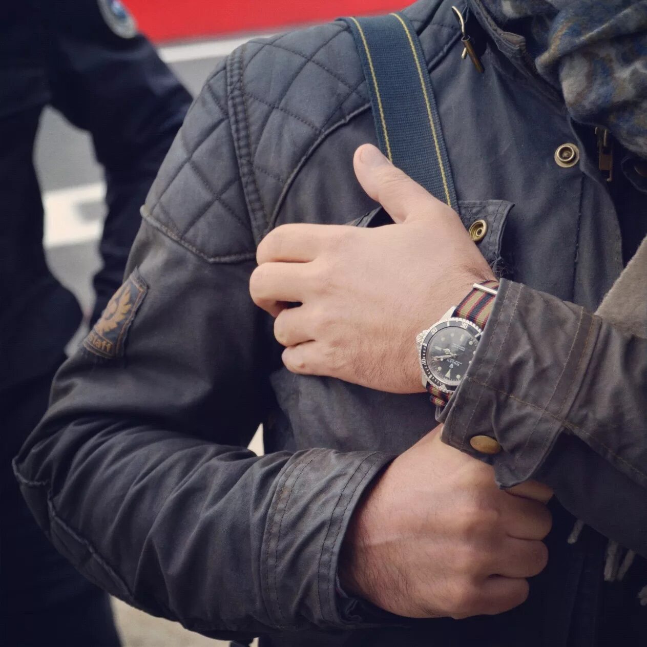 11 tactical series куртка. Часы суприм. Куртка under armour мужская. Supreme jacket. Китель 5.