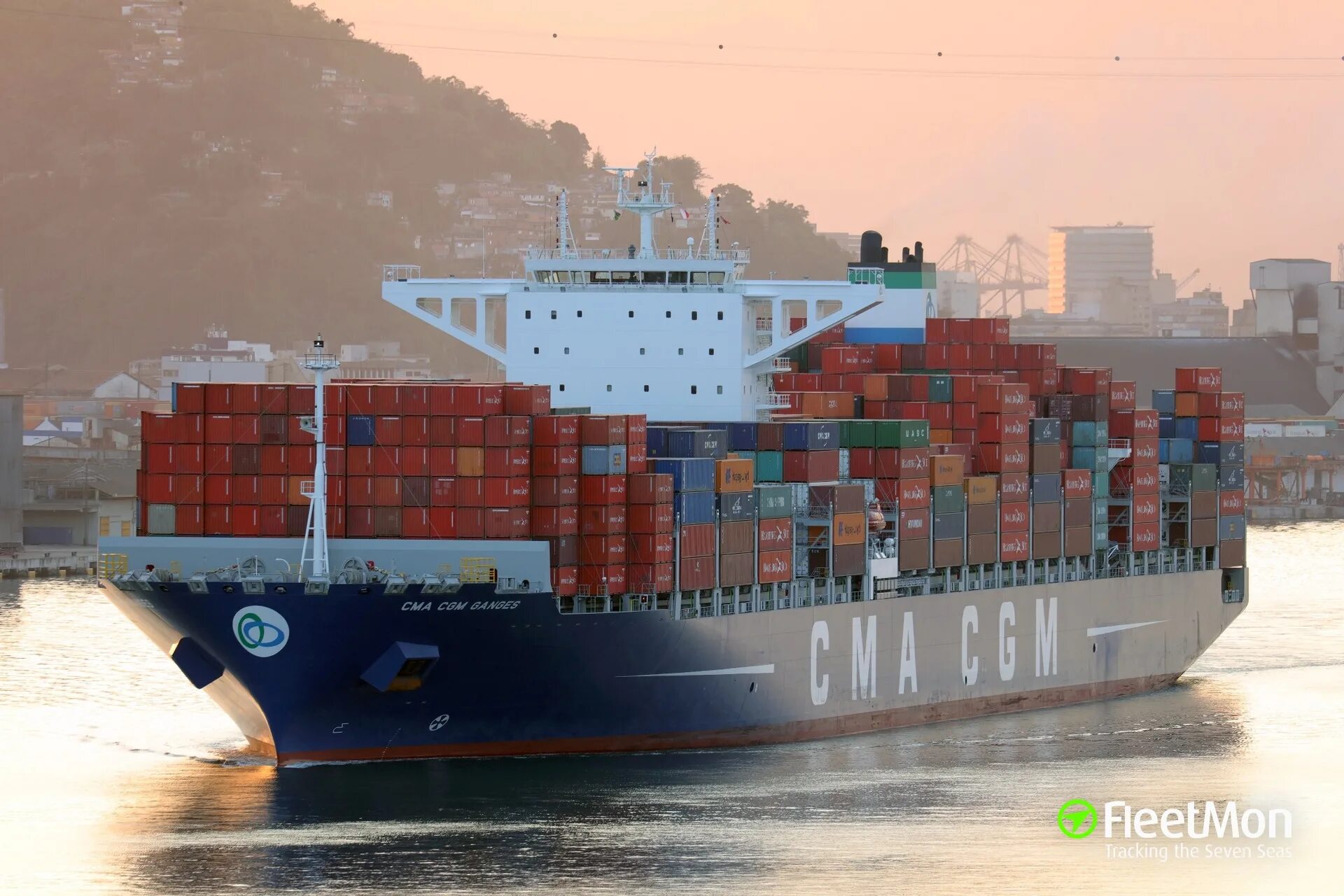 Cma shipping. Контейнеровоз cma cgm. судно cma cgm. контейнеровоз cma cgm alexandervonhumbolt. контейнеровоз cma cgm march 7.