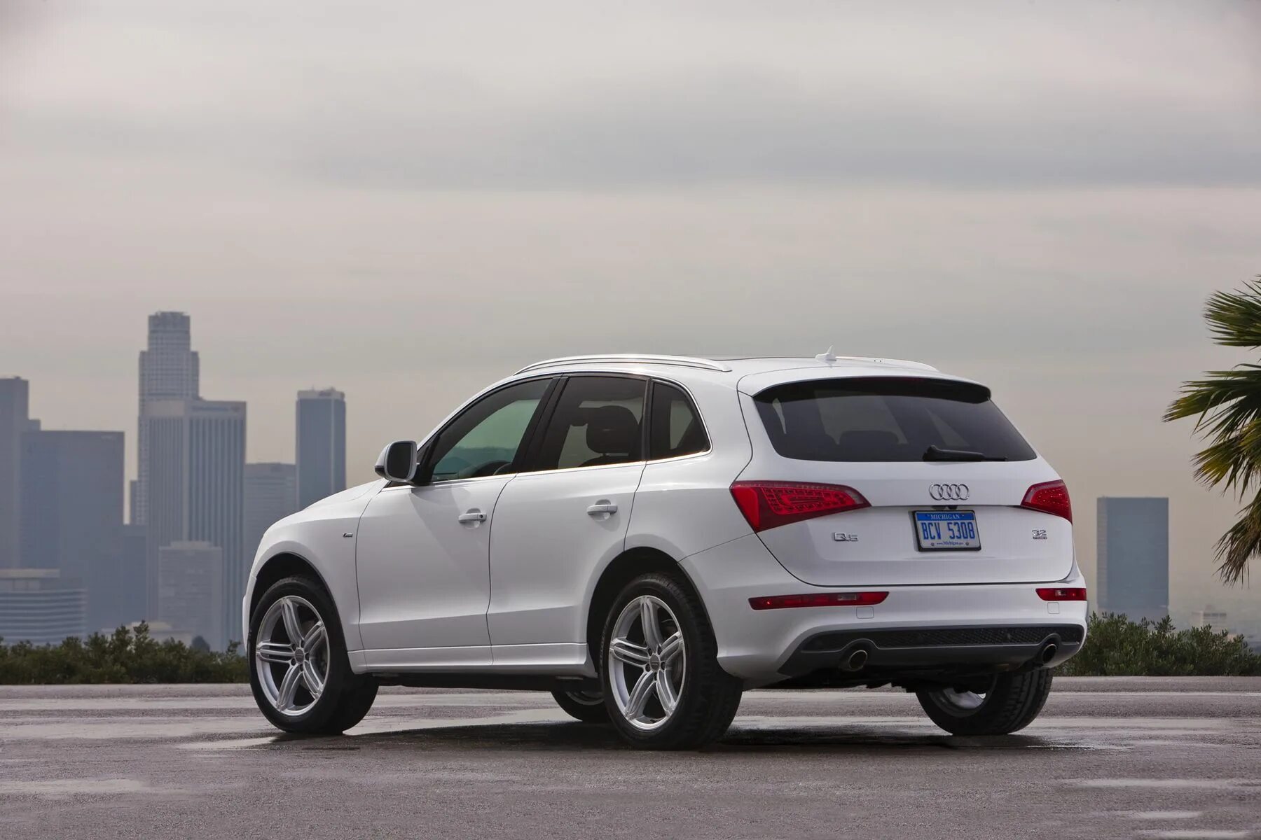 Q5 2009 2.0. Audi q5 s line 2009. audi q5 white. audi q5 2010 s line. audi q5 2012.