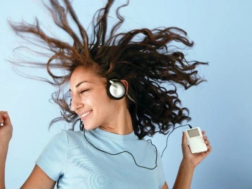 Listening to Music. Listen to the Music. Listen to Music Vertical. Слушайте хорошую музыку и будьте здоровы.