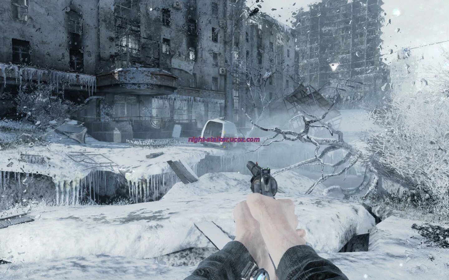 Call of redux. Метро 2033 редукс. metro 2033 фон. метро 2033 редукс сталкеры. metro 2033 redux фон.