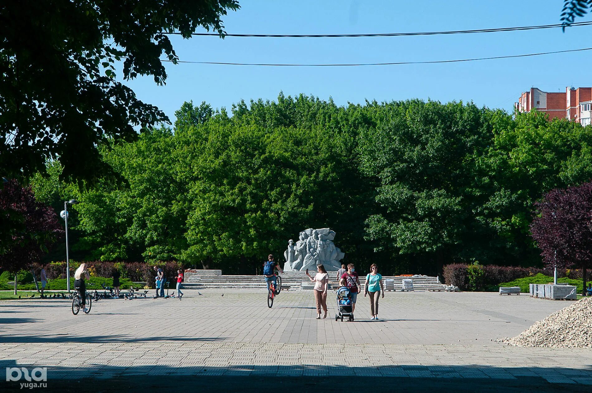 Погода в самом краснодаре. Ветер в Краснодаре. Тверская Краснодарский край. Краснодар погода фото. Хорошая погода Краснодар.