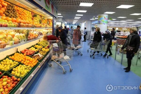 Гринн продукты. Линия гринн белгород. мегагринн линия курск. мегагринн белгород линия. продуктовый гипермаркет линия.