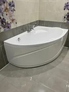 Угловая ванна 110х110