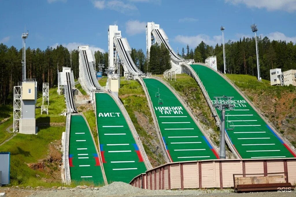 нижний тагил трамплины гора долгая. комплекс нижний тагил. комплекс нижний тагил. фок президентский нижний тагил бассейн. аист горнолыжный комплекс нижний тагил.