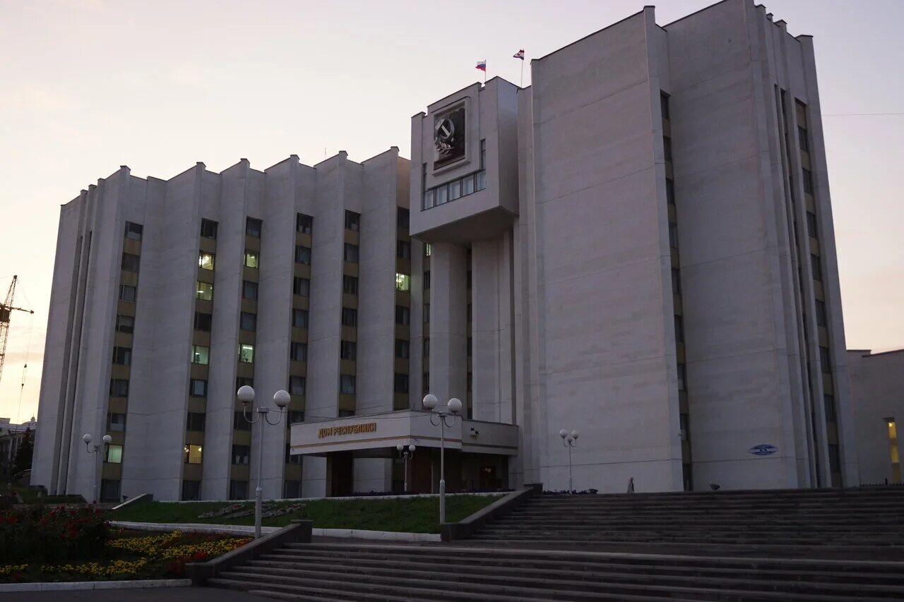 дом республики саранск. дом республики саранск. здание правительства мордовии. белый дом саранск правительство. белый дом саранск правительство.