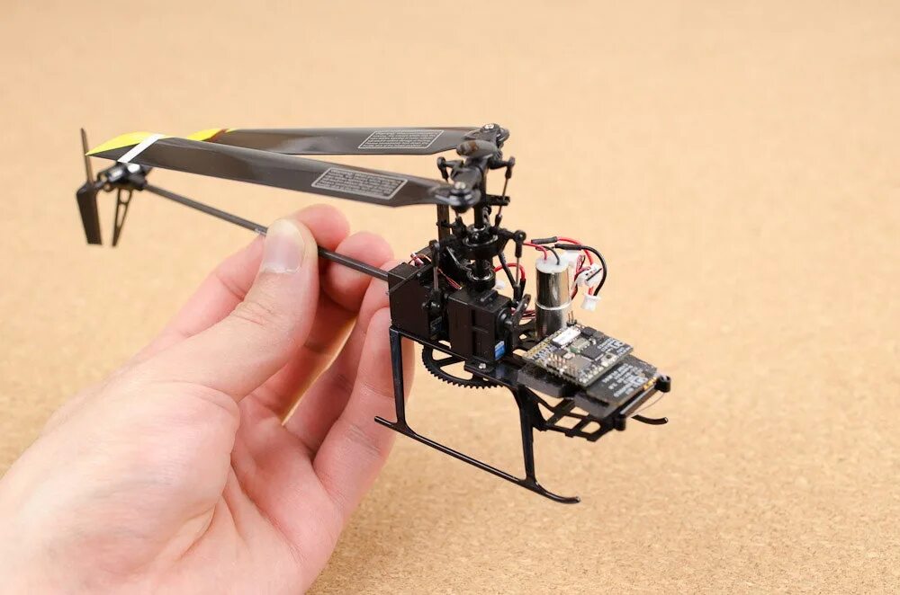 Как сделать дрон своими руками. Esp32 drone. самодельный мини дрон. миниатюрные самоделки. электроника самоделки дроны.