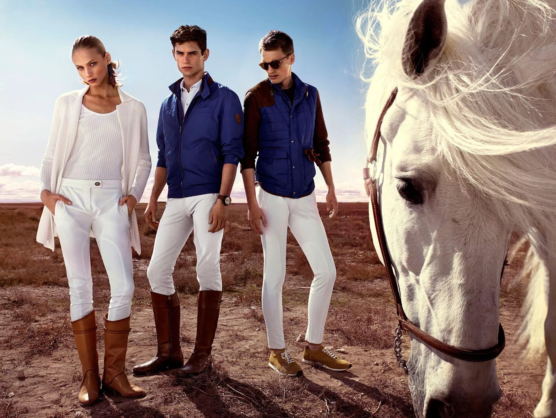 Massimo dutti english. Massimo dutti sport. модная лошадь. мод на лошадей. модный конь.