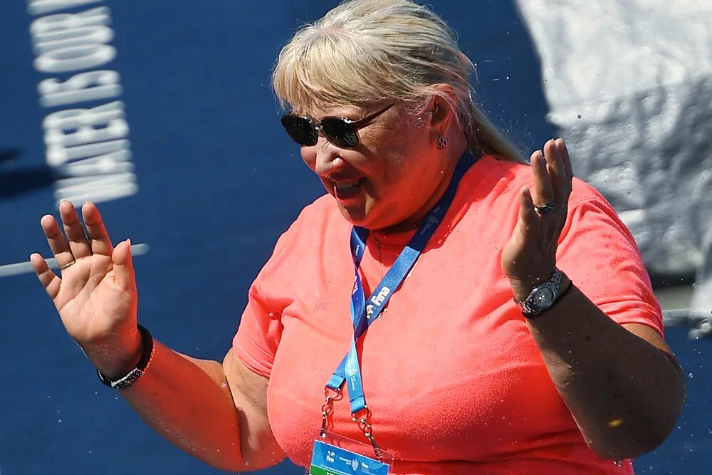 Тренер сборной по плаванию. Тренер по синхронному плаванию сборной россии. Тренер сборной по плаванию. Тренер сборной по плаванию. Тренер сборной россии по плаванию.