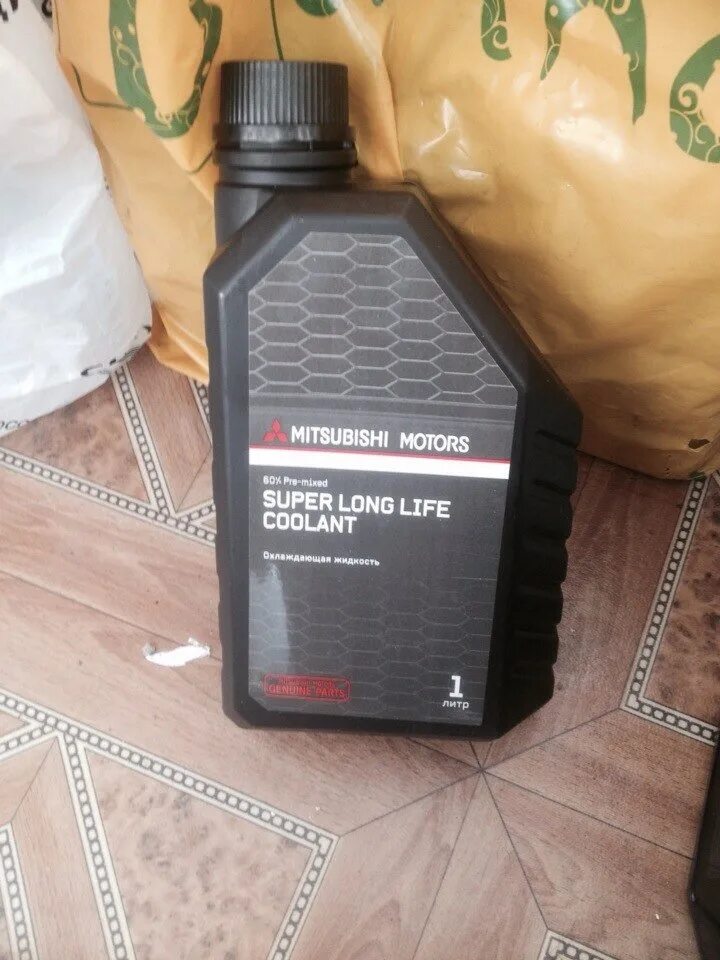 Genuine super long life coolant. Mitsubishi super long Life Coolant Premium. Антифриз Mitsubishi Motors Genuine super long Life Coolant Premium. Dia Queen super long Life Coolant синий. Mitsubishi Motors Genuine super long Life Coolant Premium артикул.