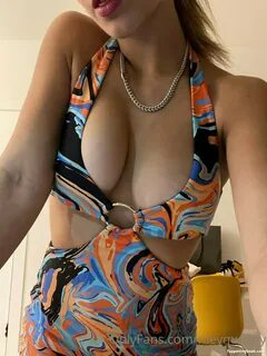 Riley Murray Nude OnlyFans Leaks.