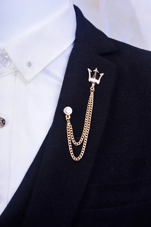 Брошки с цепочками. Эполеты алиэкспресс. Брошь с цепочкой. Броши цепи. Брошь игла с цепочкой.