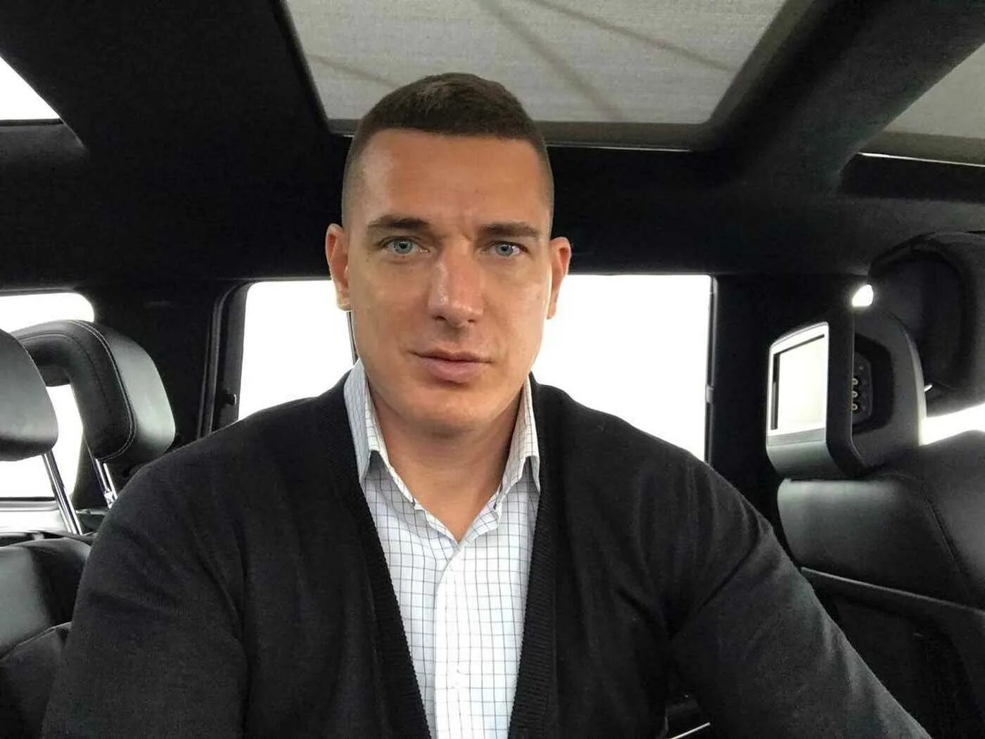 курбан курбанович омаров. курбан омаров бизнесмен. курбан байрамов бизнесмен. муж бородиной курбан омаров. муж бородиной курбан омаров.