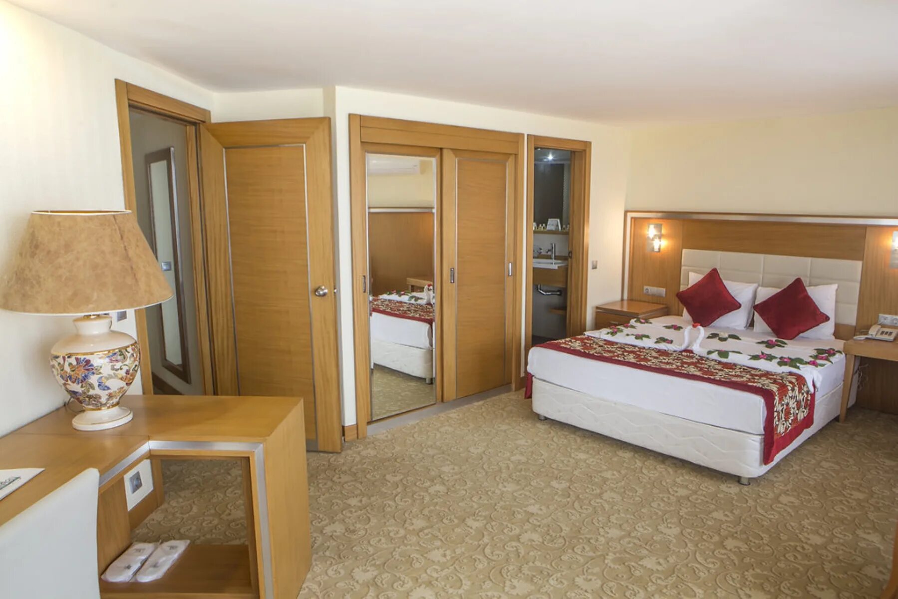 Холидей египет шарм-эль-шейх. Hotel holiday resort 4. Sharm holiday resort 4. Холидей египет шарм-эль-шейх. Лагуна корфу.
