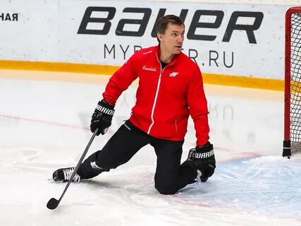 Звягин тренер по хоккею