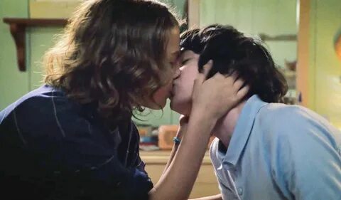...Bobby Brown Stranger Things, Stranger Things Actors, Stranger Things Aes...