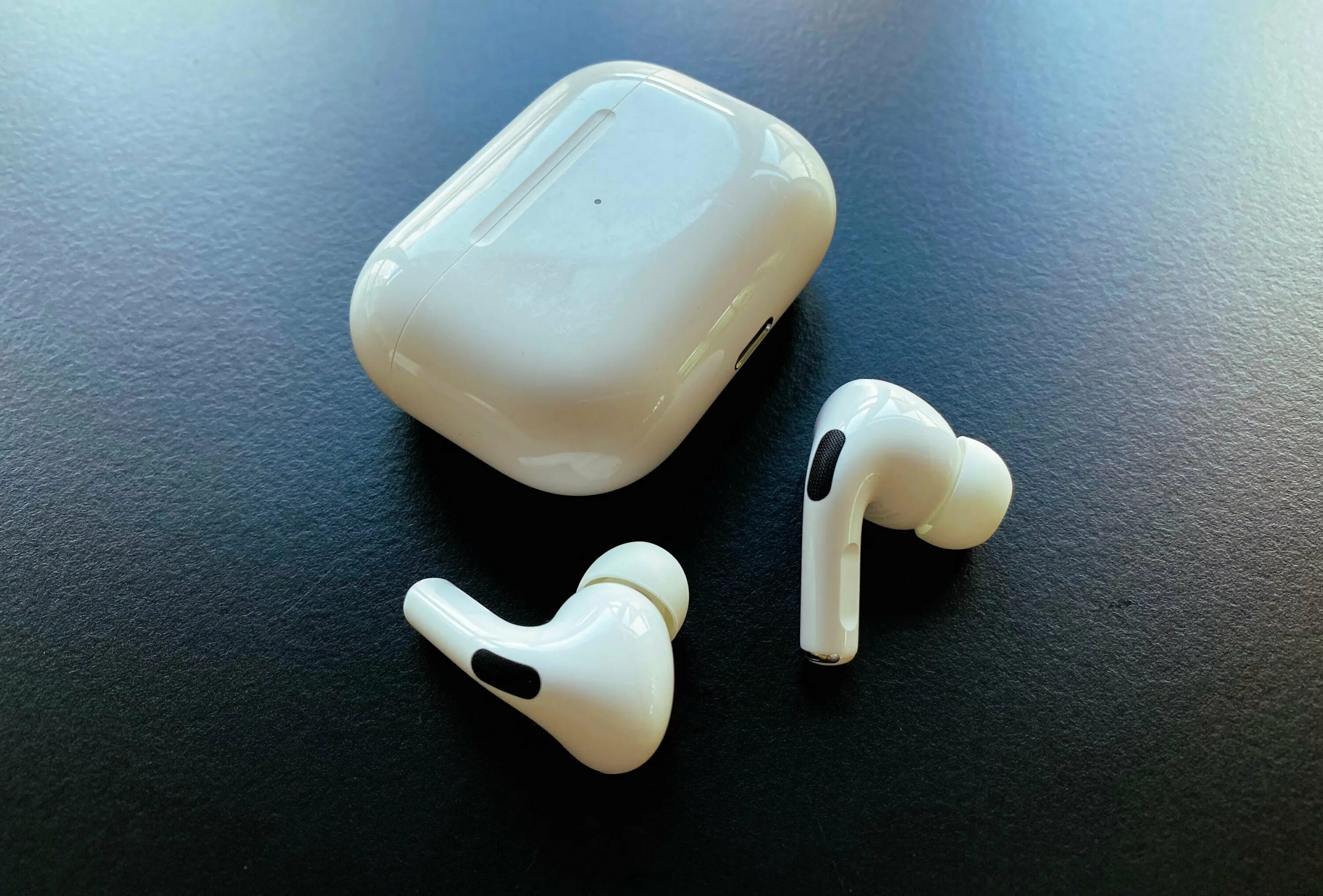 Apple airpods 2. Apple airpods 2. Наушники apple earpods pro 2. Наушники беспроводные apple airpods 4 pro. Сколько стоят аирподсы про.
