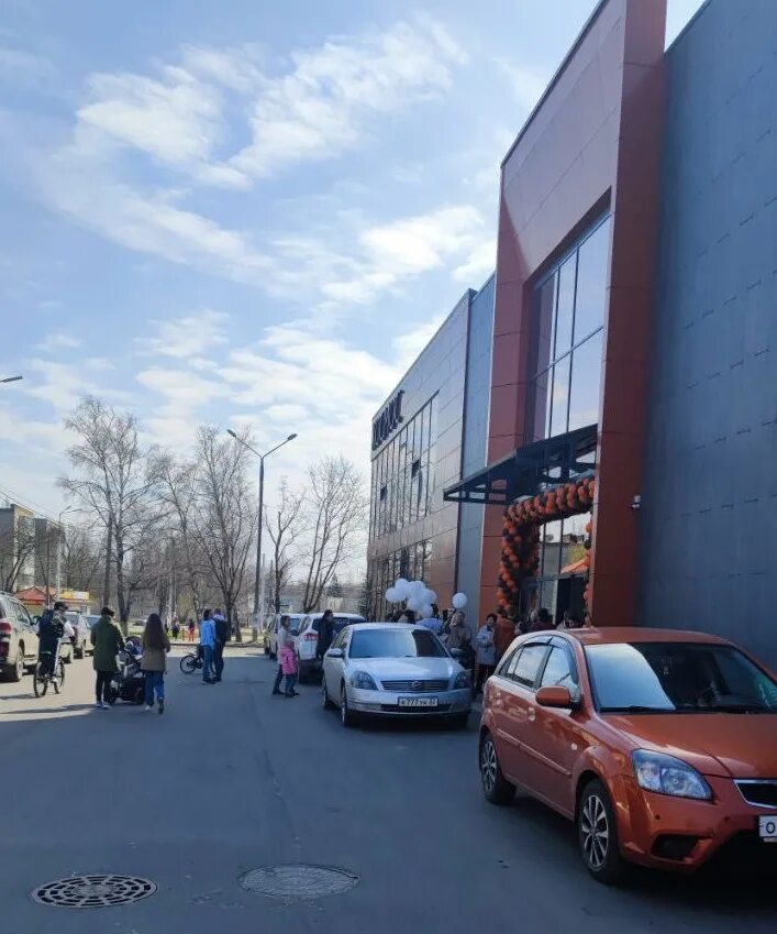 Кинотеатр космос брянск. Открытие тц. Пушкина 12 брянск. Тц космос брянск. Космос брянск володарский.