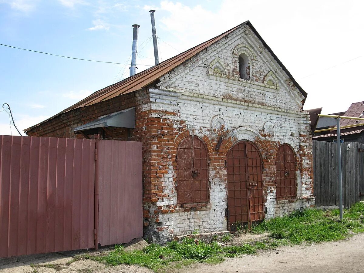 , ул. Горшенины алатырь. Г. Ленина, д. Дом купца антонова (1859 г.