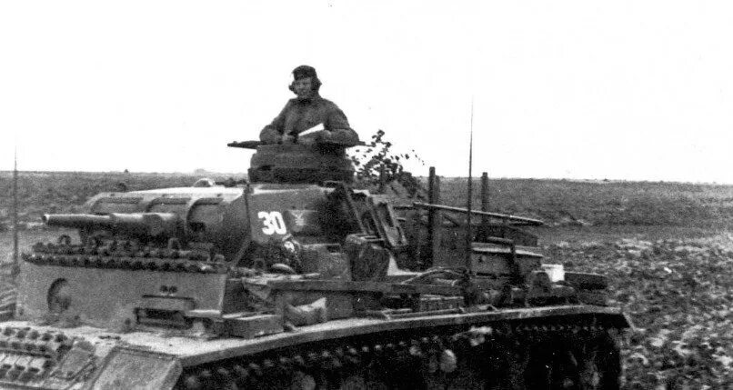 Немецкие танковые группы. Танковая группа Гудериана 1941. PZ III Ausf j 1941 Москва. Гудериан танки. 3 Танковая дивизия Гудериана.