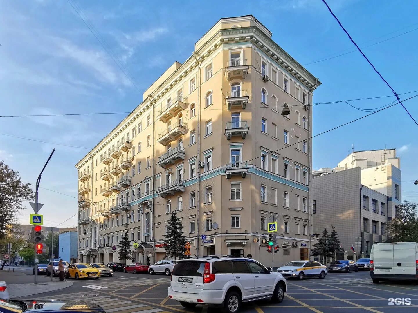 Гостиница в москве на тверской ямской. Чаянова 3 travelers coffee. Улица чаянова москва. Чаянова 3 40. Чаянова 3 40.