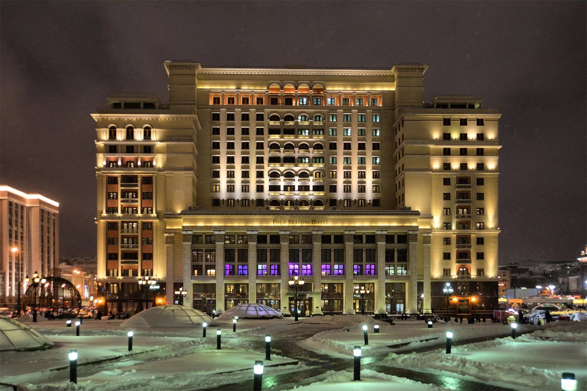 Гостиницы москва охотный. 4seasons отель Москва. Гостиница «Москва» (four Seasons Hotel Moscow). 4 Seasons Москва отель. Four Seasons Москва Охотный ряд.