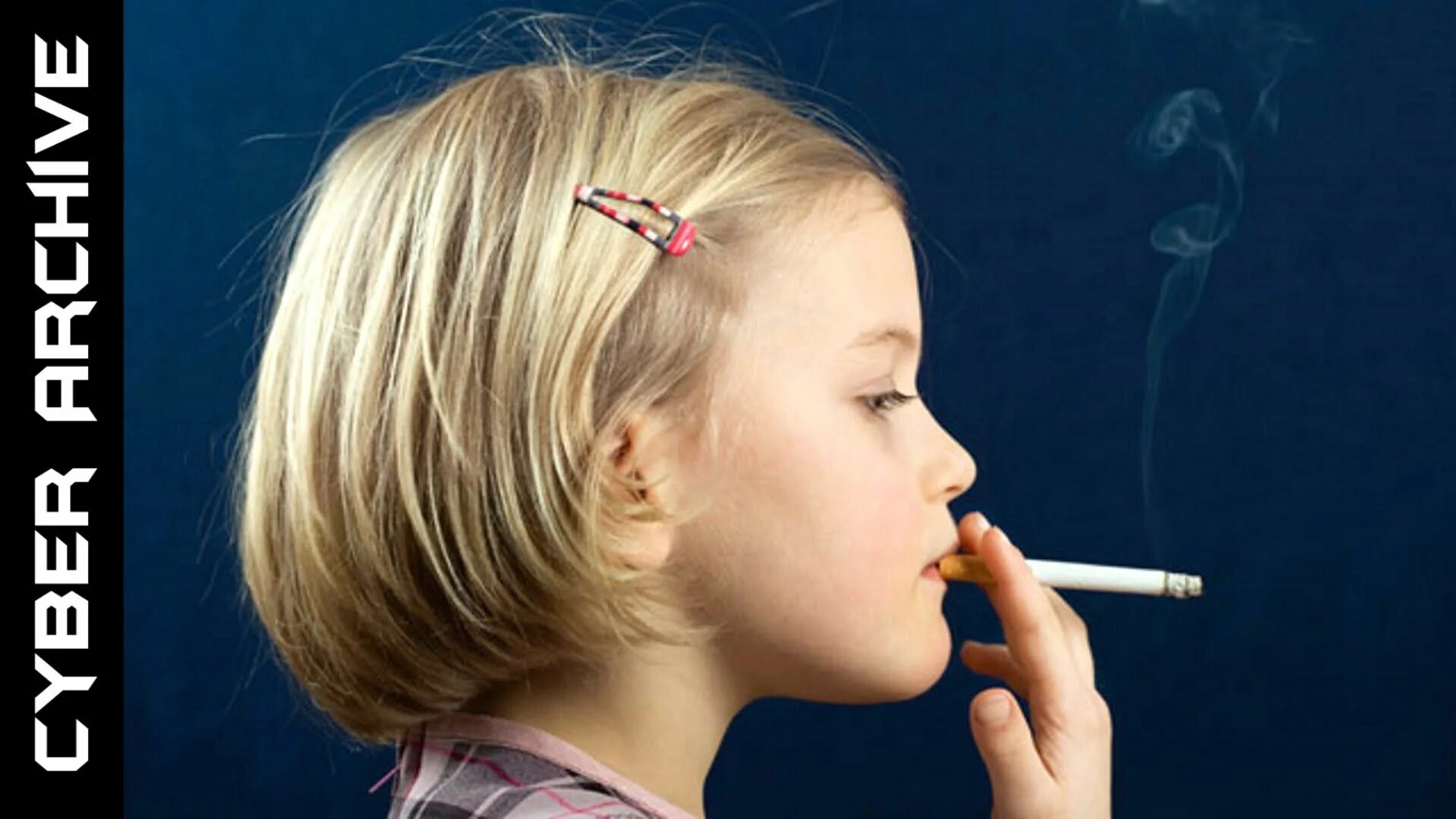 Беспризорники девушки. Dangling smoking. Little smoking girl. Фото-женский курящий образ. Глубокая девочка.