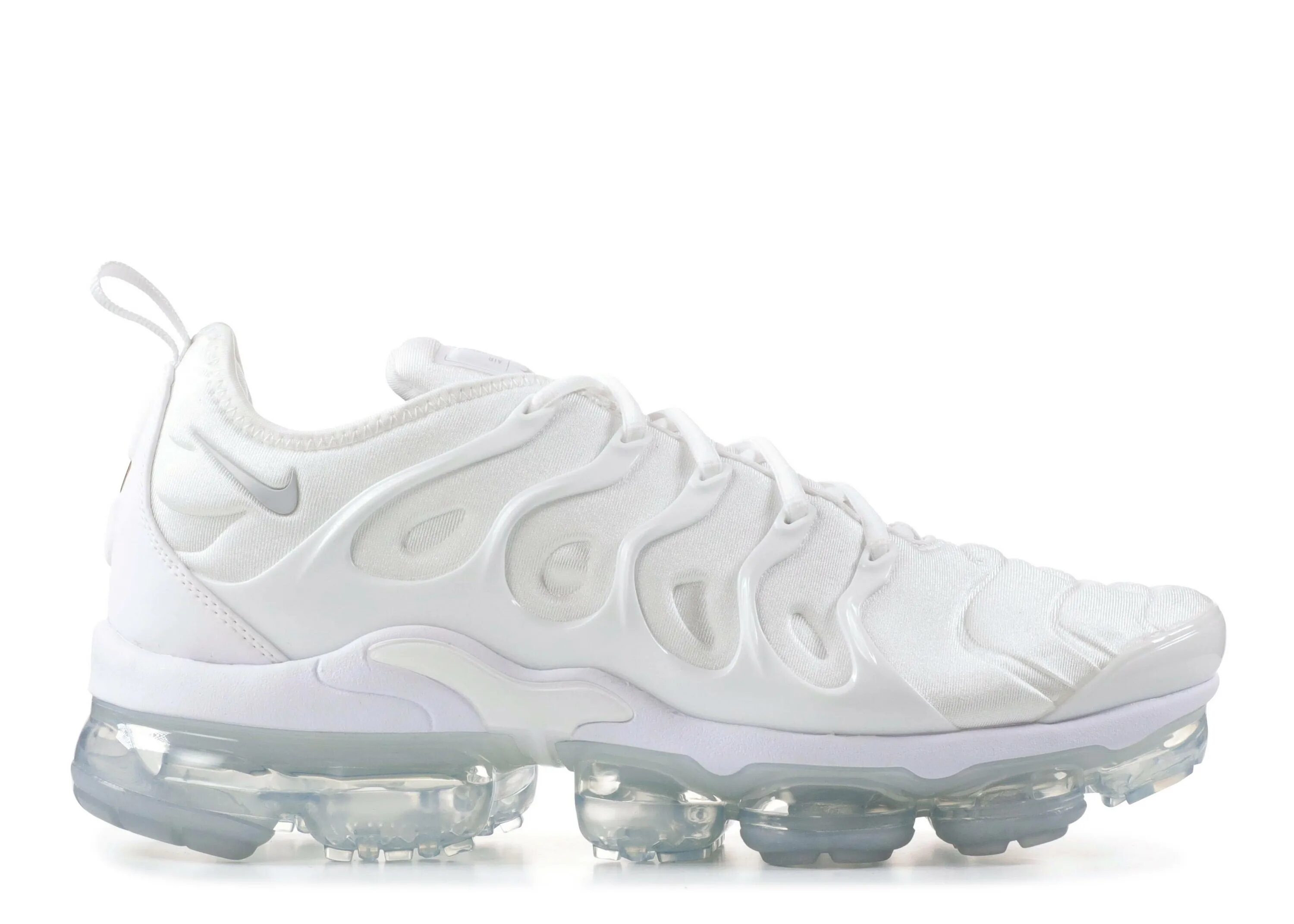 Кроссовки nike vapor. Nike Air VAPORMAX Plus. Nike Air Max VAPORMAX Plus. Nike Air VAPORMAX Plus White. Nike VAPORMAX TN.