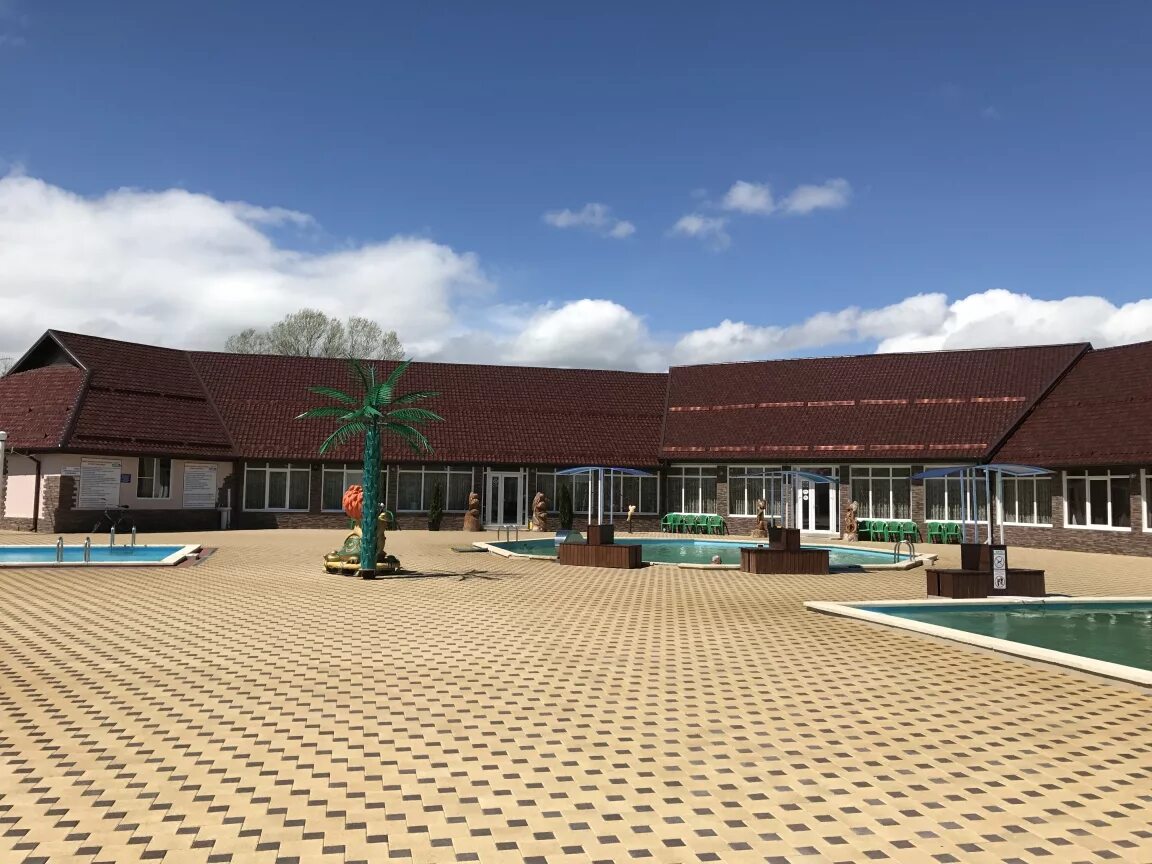 Спа поселок тульский. Псыгупс термальный парк-отель адыгея. Иншинка спа бассейн. Спа поселок тульский. Отель грумант resort & spa (тульская область).