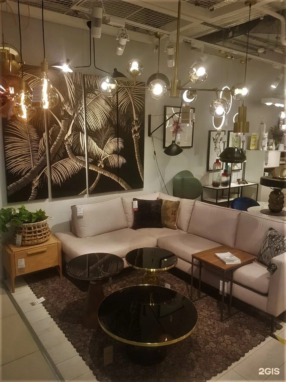 Косморелакс. Мебель cosmorelax. Тц твинстор 1-й щипковский пер д. Косморелакс фото. Мебель cosmorelax.