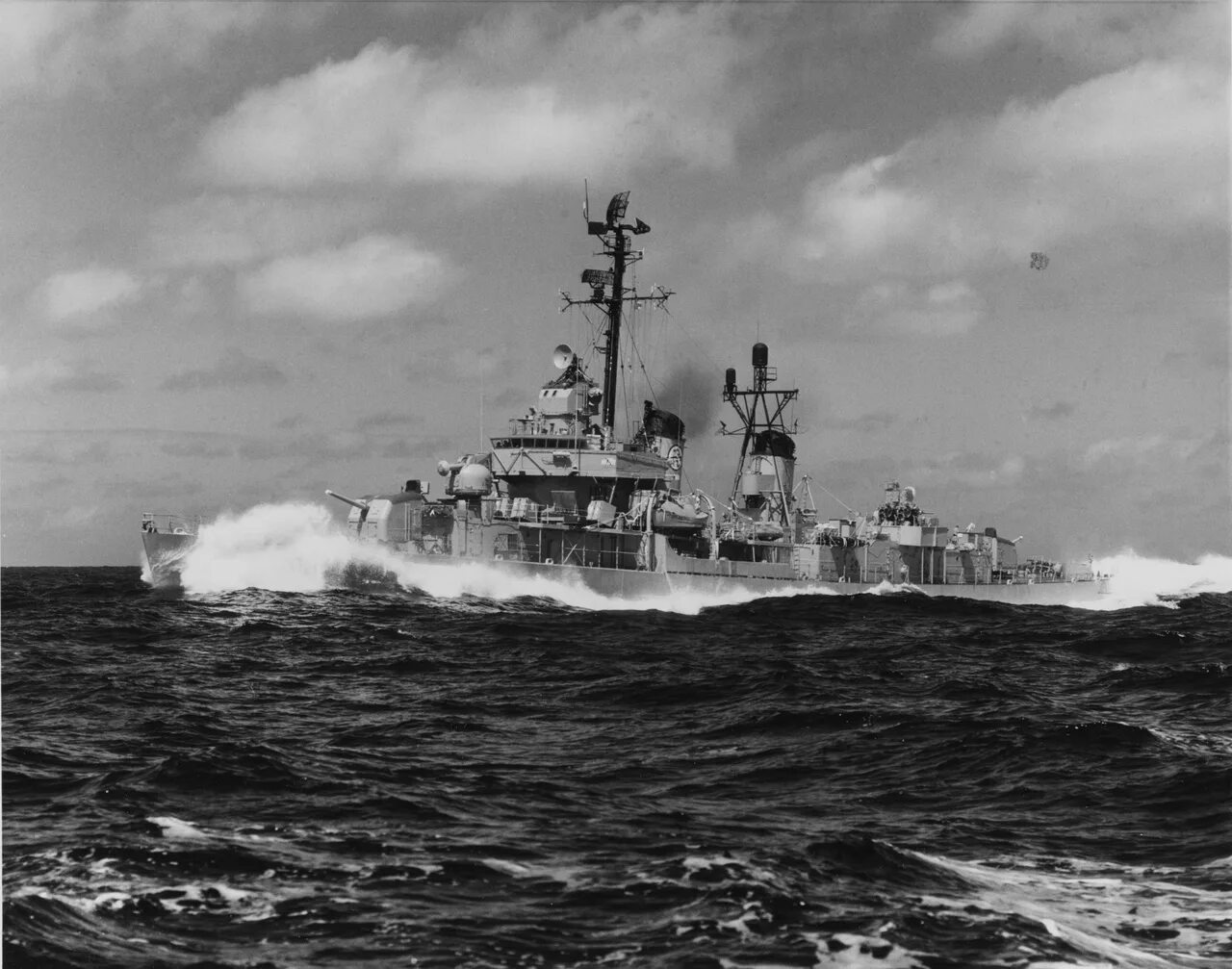 Эсминец флетчер. Uss fletcher dd-445. fletcher эсминец. эсминцы сша флетчер. fletcher dd445.