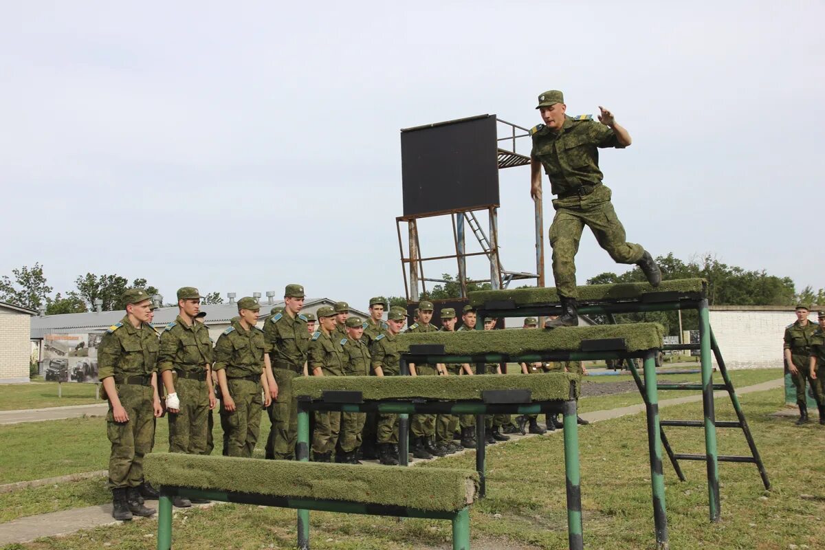 Подготовка к военной службе. Подготовка по основам военной службы. Основа армии.