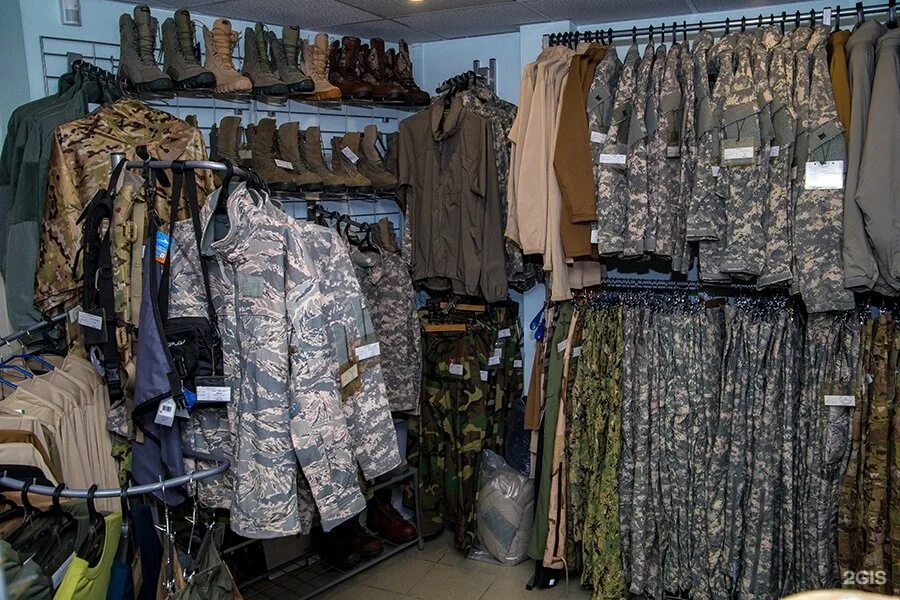 Военный магазин. Серый камуфляжный костюм. Маскхалат березка. Камуфляжные костюмы для девушек. Туман l5 барс костюм.