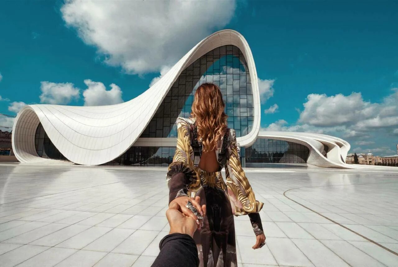 Сбежим в баку. Мурад Османн картины. Следуй за мной. Следуй за мной Баку. Фотосессия в Баку.