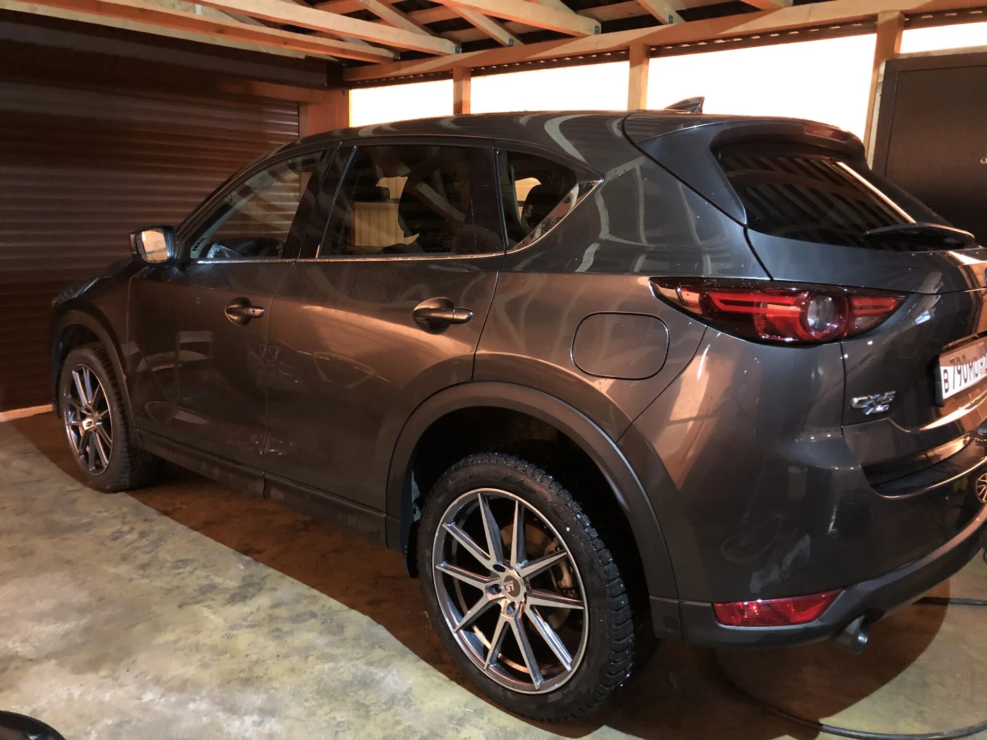 Мазда сх5 r19. 255 На 45 r20 на мазде сх5. IFG r20 cx5. Konig r19 Mazda CX-5. 245/50 Мазда CX-5.