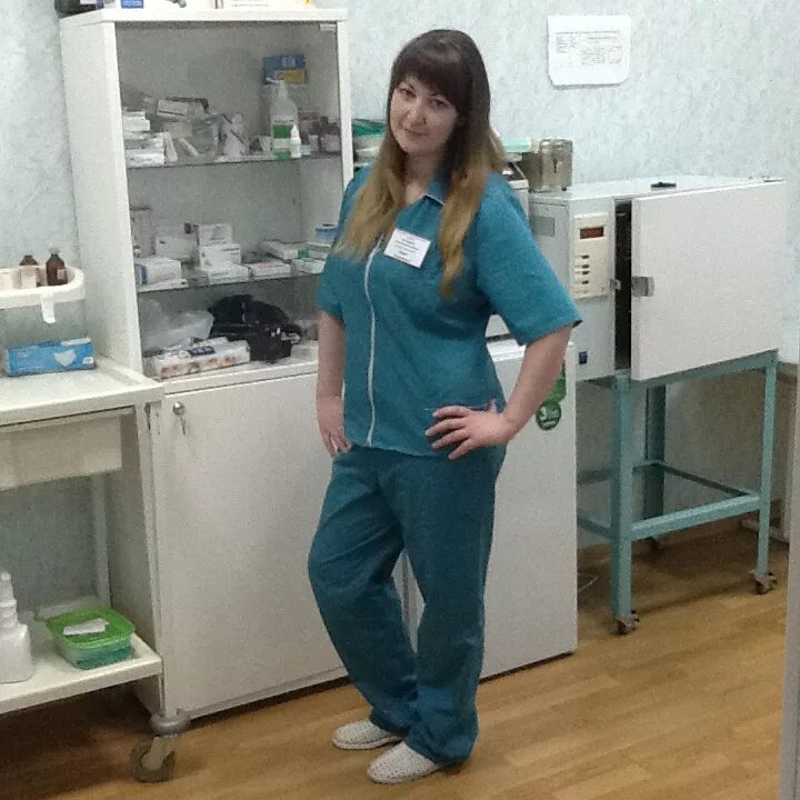 Медсестра сутки трое. Реклама медицинской сестры. Ищу работу в москве медсестрой. Деятельность медицинской сестры. Вакансия медсестры.