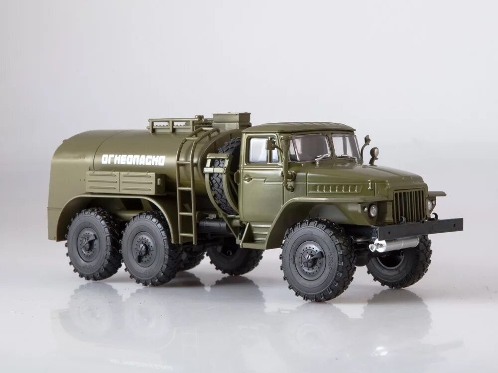 1 375 в рублях. Урал 375 1/43. урал 375 тз 5. урал тз 5 1.43. урал-4320 наши грузовики 1/43.