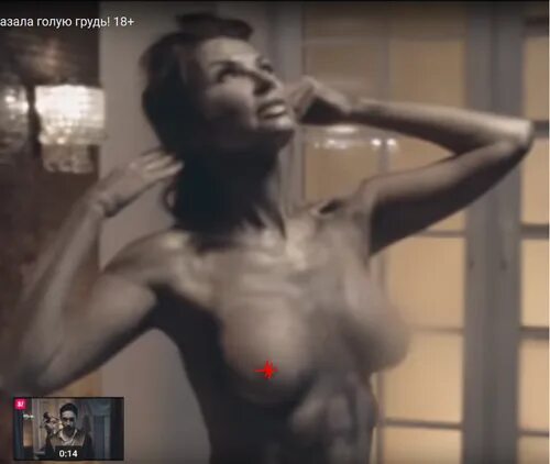 Эвелина Бледанс Голая Грудь