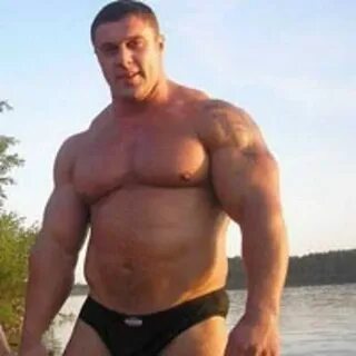 Здоровый русский парень