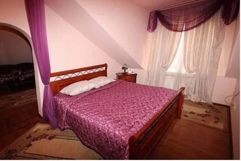 Авшар клаб ново-никольская ул. Отель в красногорском. Авшар гостиница красногорск. Отель в красногорском. Отель крошка енот красногорск московская область.