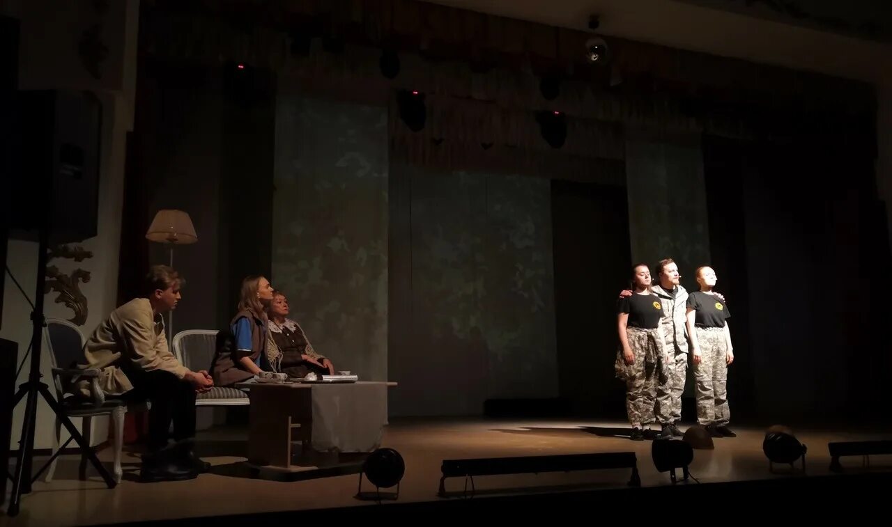 Долина нашей памяти спектакль. Название спектаклей. Долина нашей памяти спектакль. Долина нашей памяти спектакль. Драматический театр абакан.