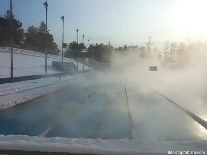 Бассейн под открытым небом мыски