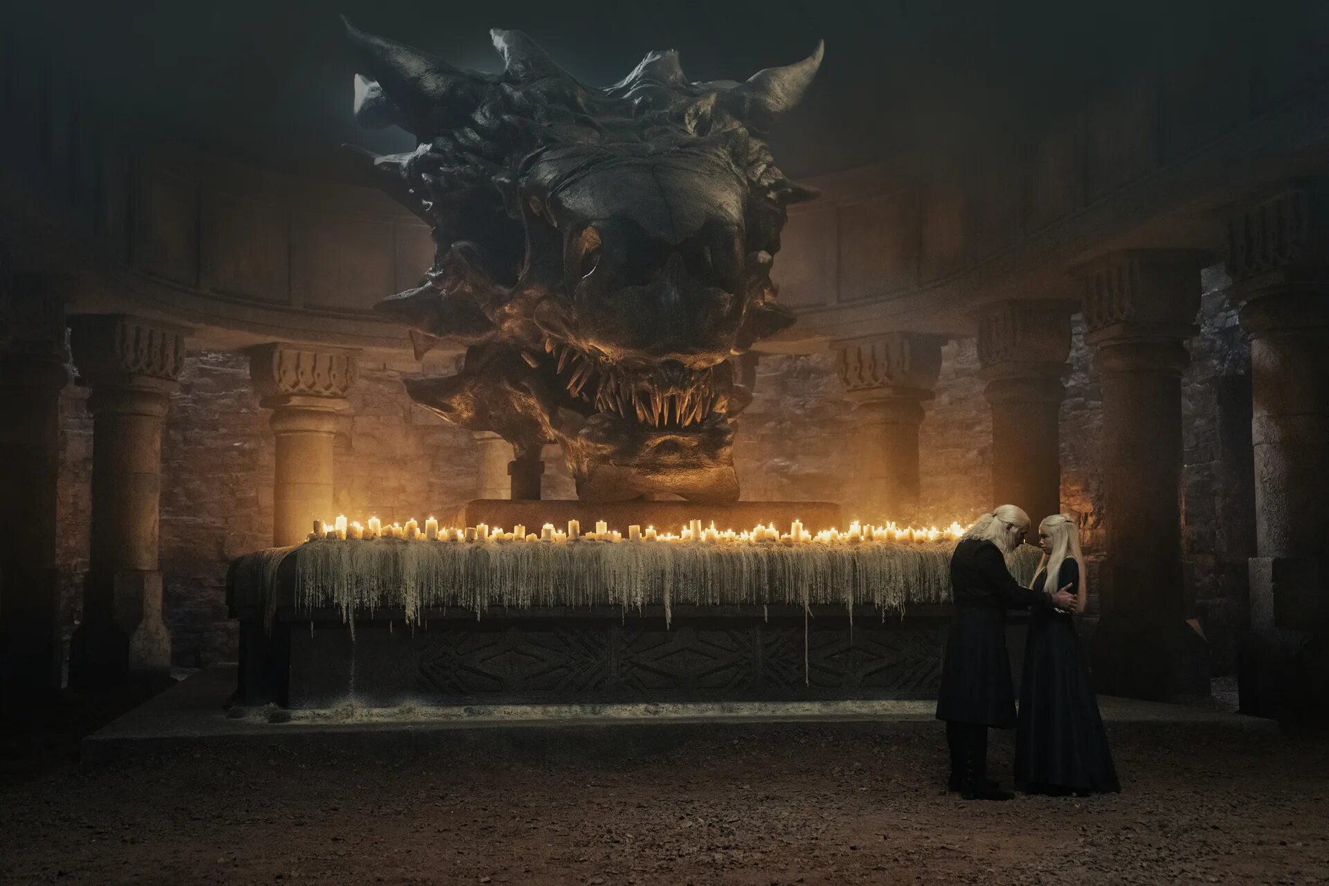 Подземелье драконов 2025. Дом дракона 2025. дом дракона (сериал 2025 – ...) house of the dragon. визерис на троне дом дракона. балерион.
